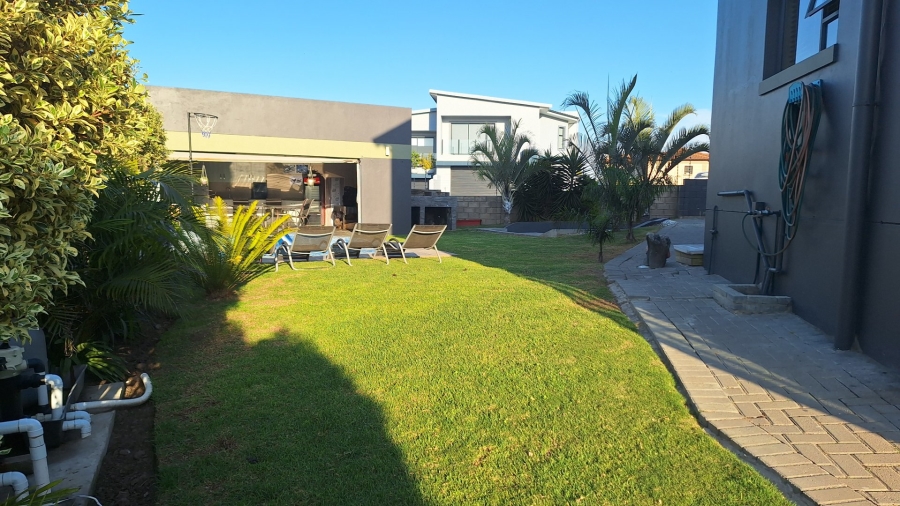 4 Bedroom Property for Sale in Island View Western Cape